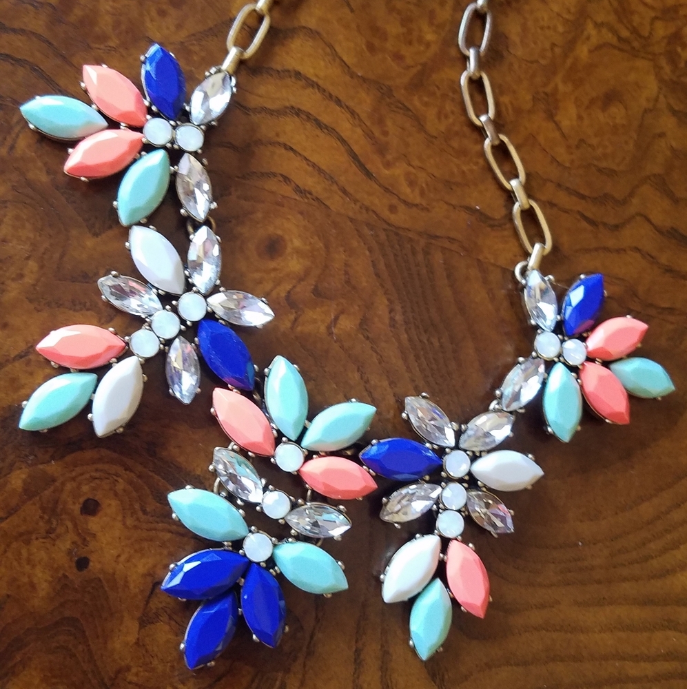 JCrew necklace VTG  📿